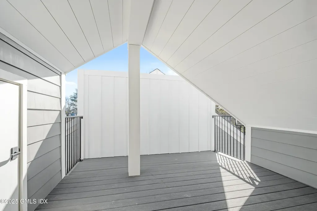 25 Henry Street Greenwich CT 06830