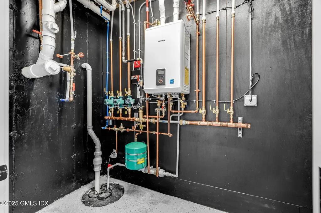 25 Henry Street Greenwich CT 06830