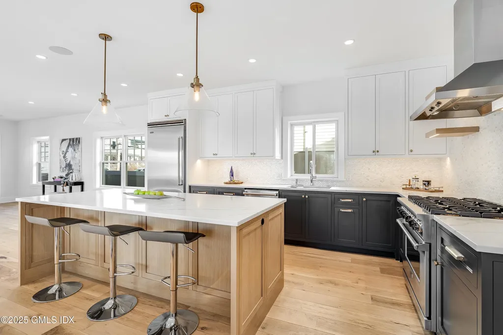 25 Henry Street Greenwich CT 06830