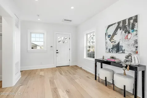 25 Henry Street Greenwich CT 06830