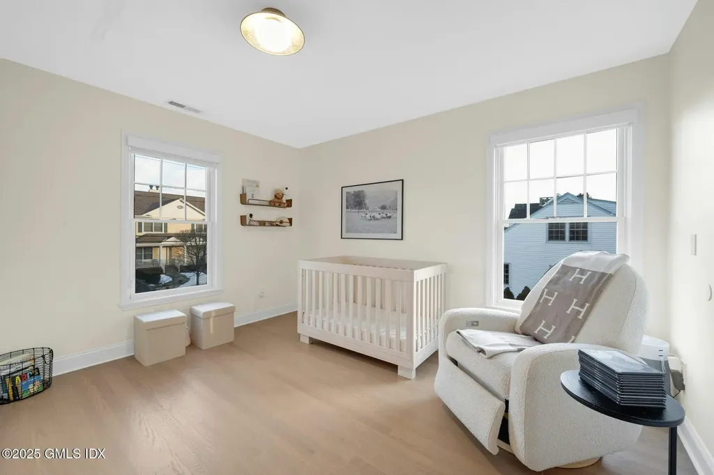 16 Windy Knolls Greenwich CT 06831