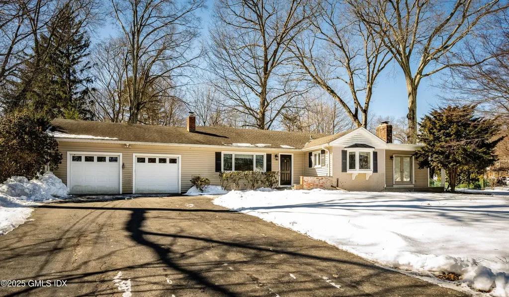 5 Midrocks Drive Norwalk CT 06851