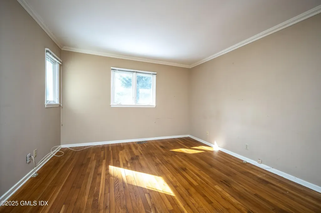 5 Midrocks Drive Norwalk CT 06851