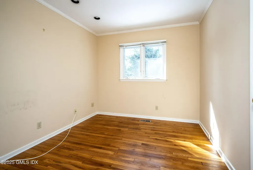 5 Midrocks Drive Norwalk CT 06851