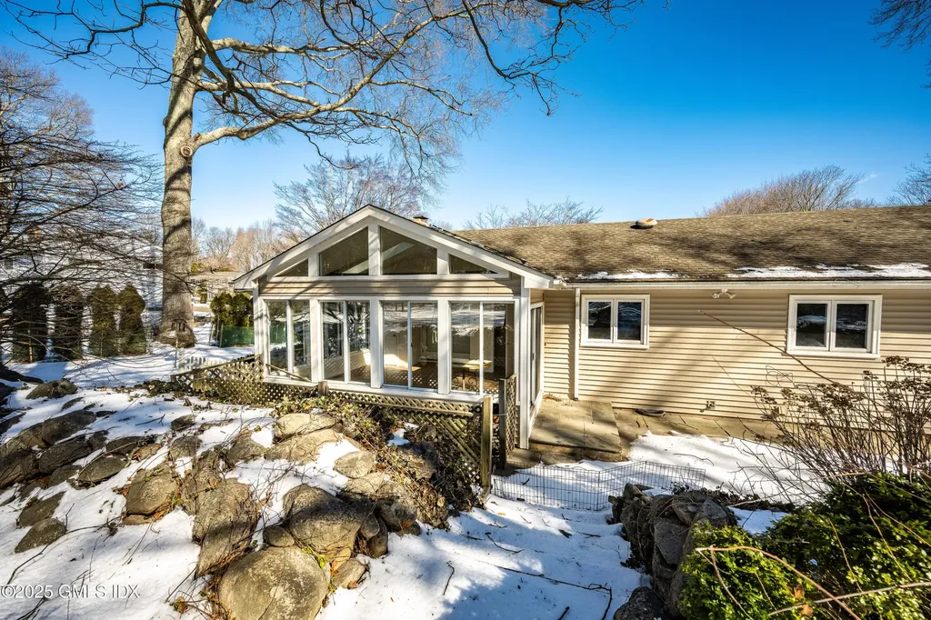 5 Midrocks Drive Norwalk CT 06851