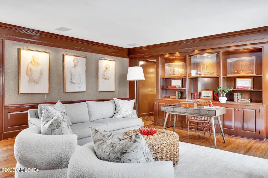 375 Round Hill Road Greenwich CT 06831