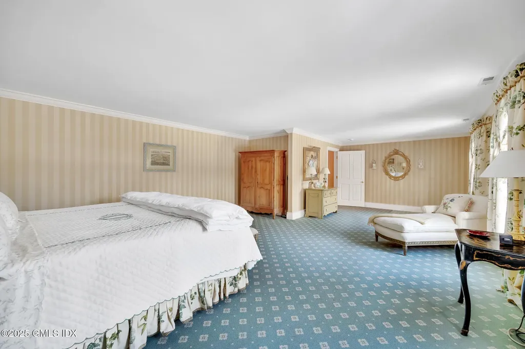 375 Round Hill Road Greenwich CT 06831