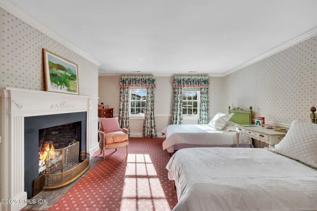 375 Round Hill Road Greenwich CT 06831