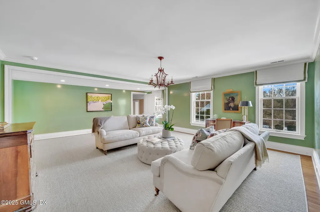 375 Round Hill Road Greenwich CT 06831