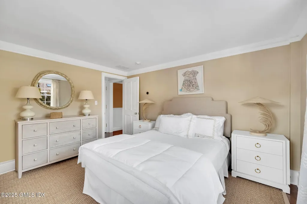 375 Round Hill Road Greenwich CT 06831