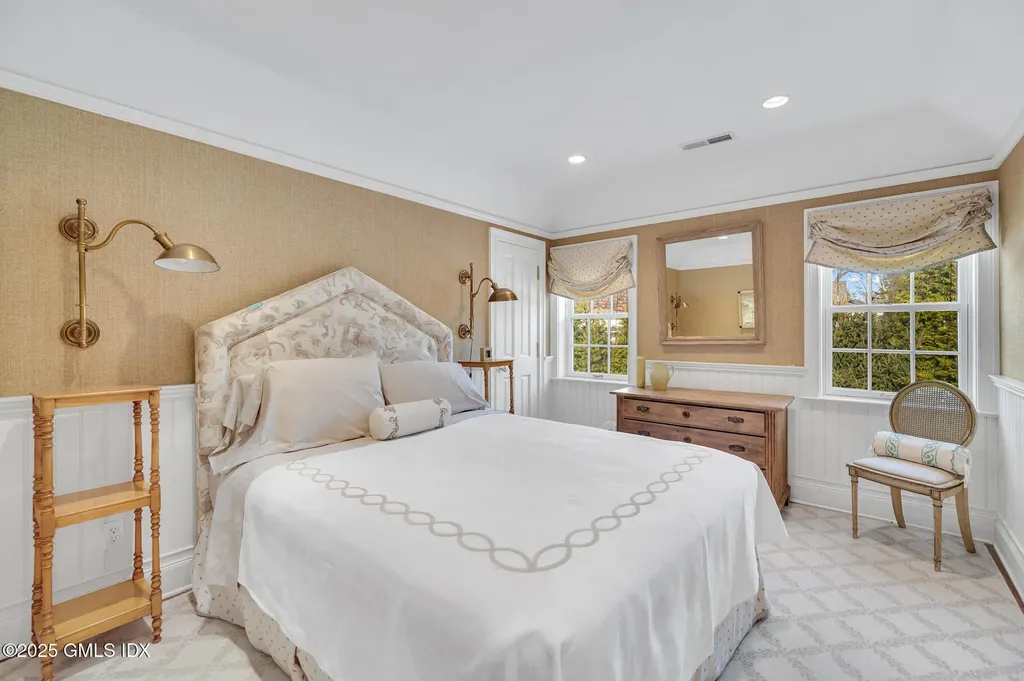 375 Round Hill Road Greenwich CT 06831