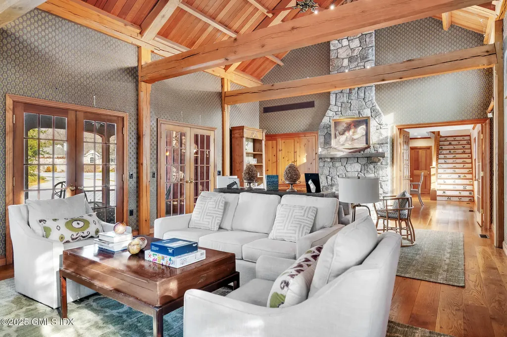 375 Round Hill Road Greenwich CT 06831