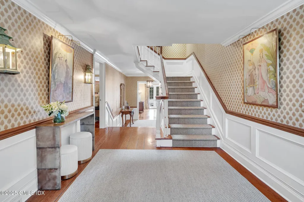 375 Round Hill Road Greenwich CT 06831