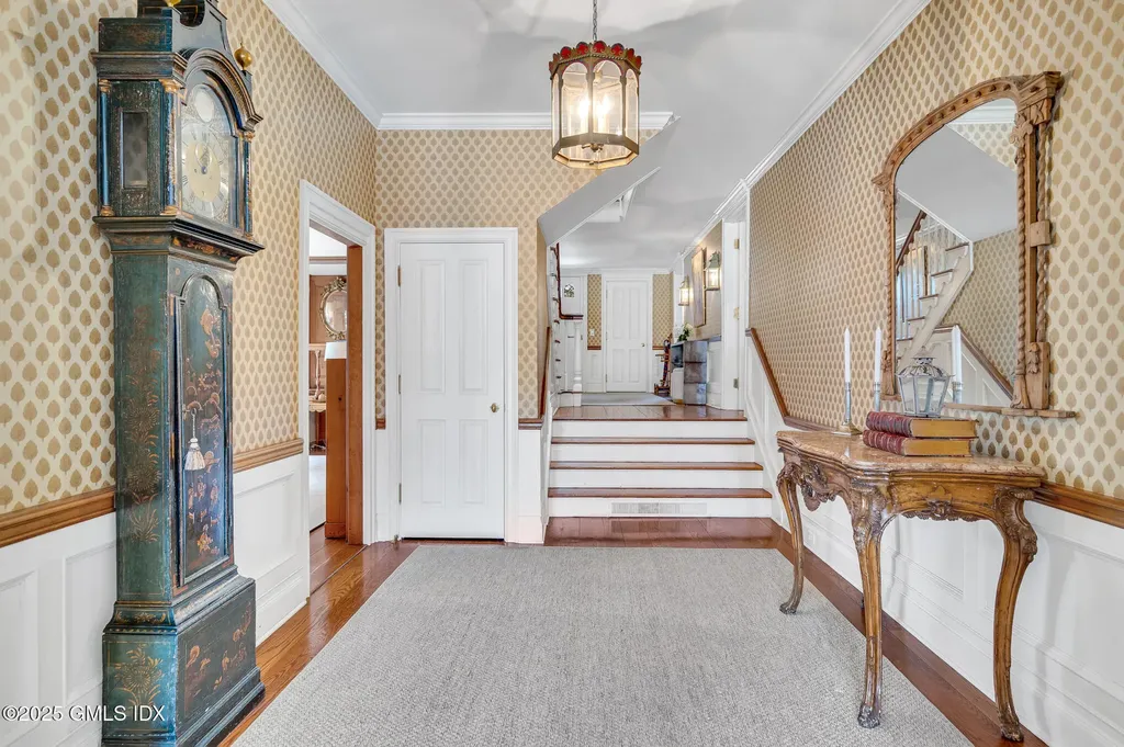 375 Round Hill Road Greenwich CT 06831