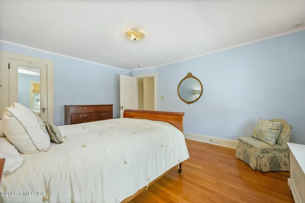 892 Stratfield Road Fairfield CT 06825