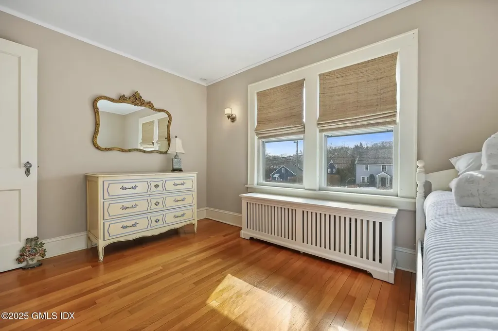 892 Stratfield Road Fairfield CT 06825