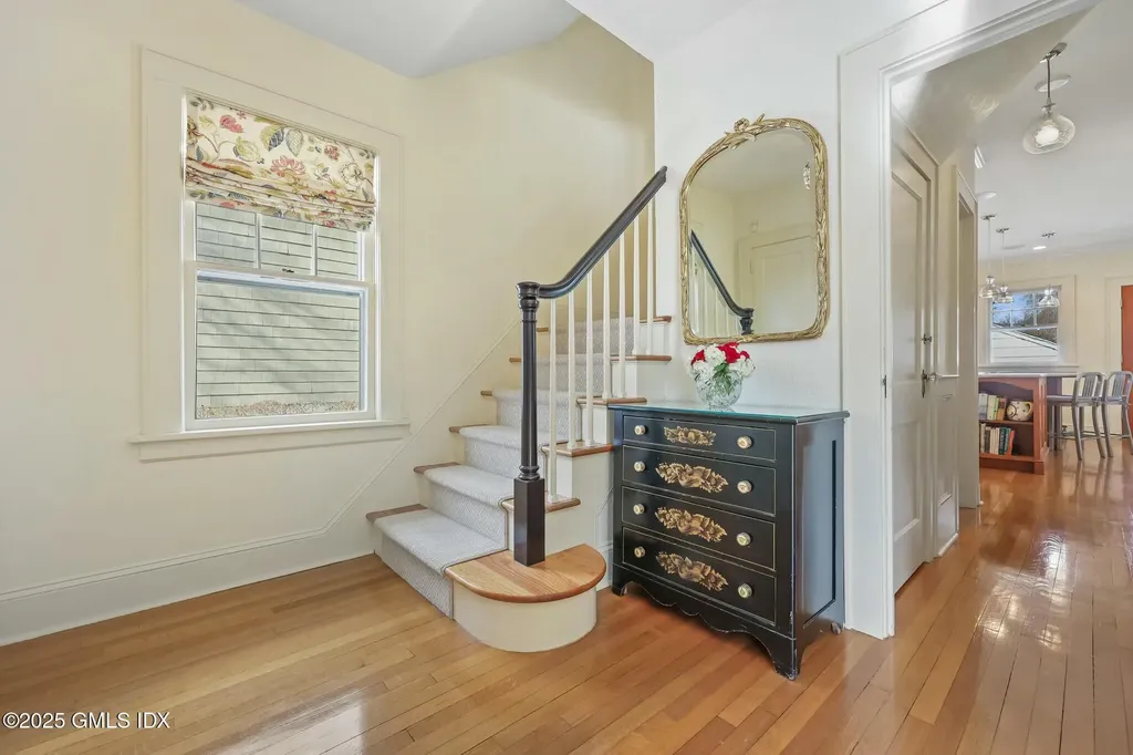 892 Stratfield Road Fairfield CT 06825