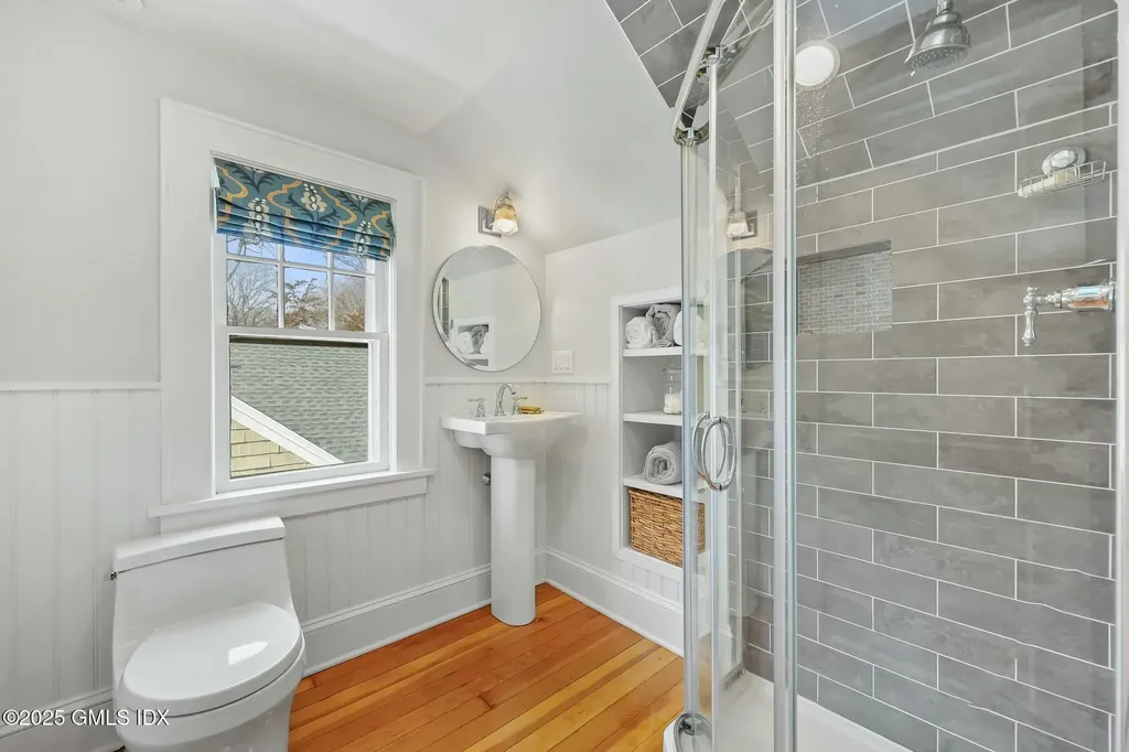 892 Stratfield Road Fairfield CT 06825