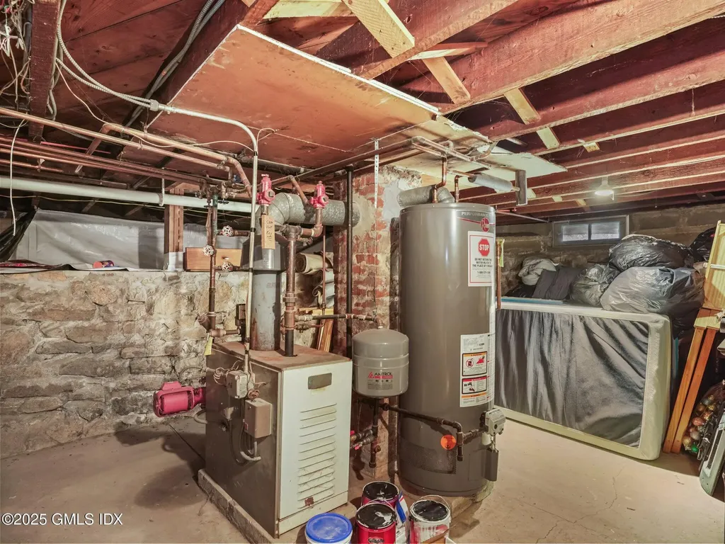 58 Terrace Avenue Stamford CT 06905