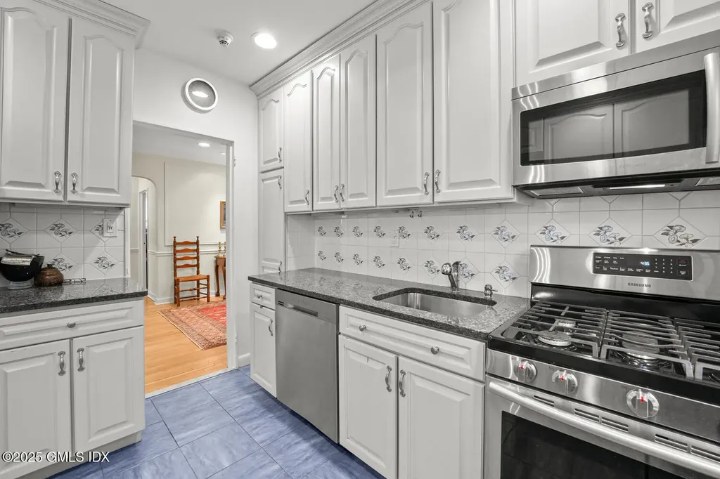 20 Church Street Greenwich CT 06830