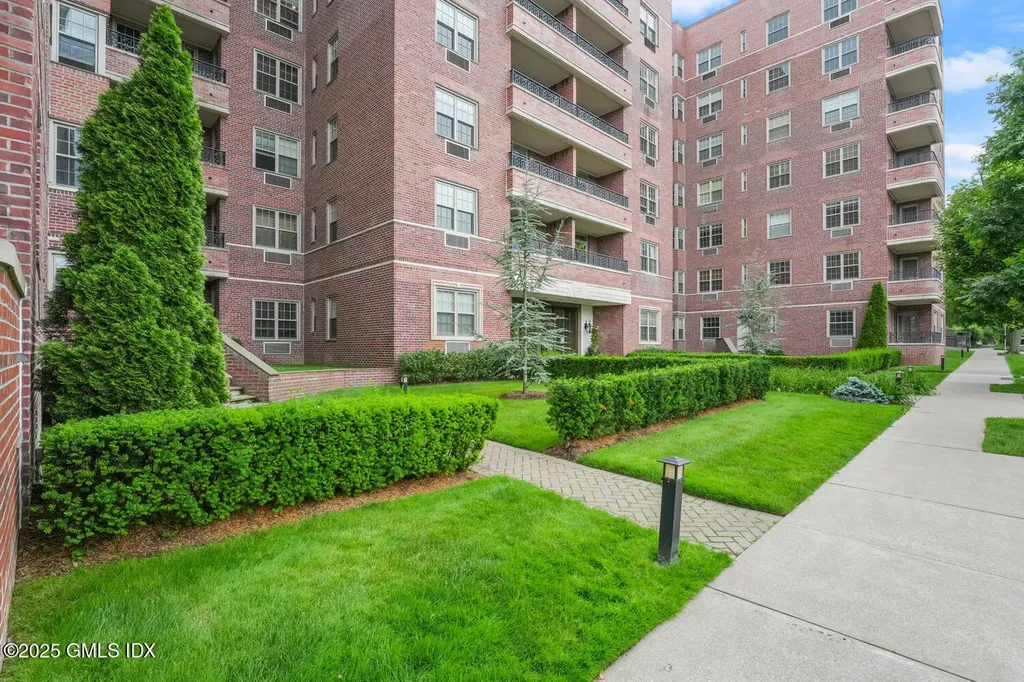 20 Church Street Greenwich CT 06830