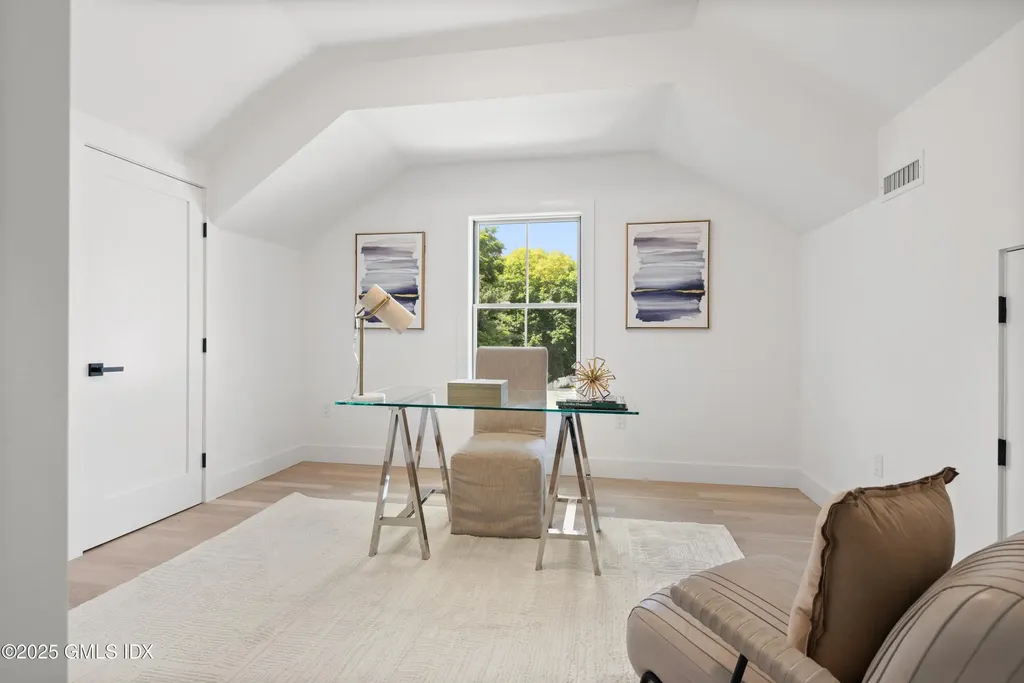 24 Homestead Lane Greenwich CT 06831