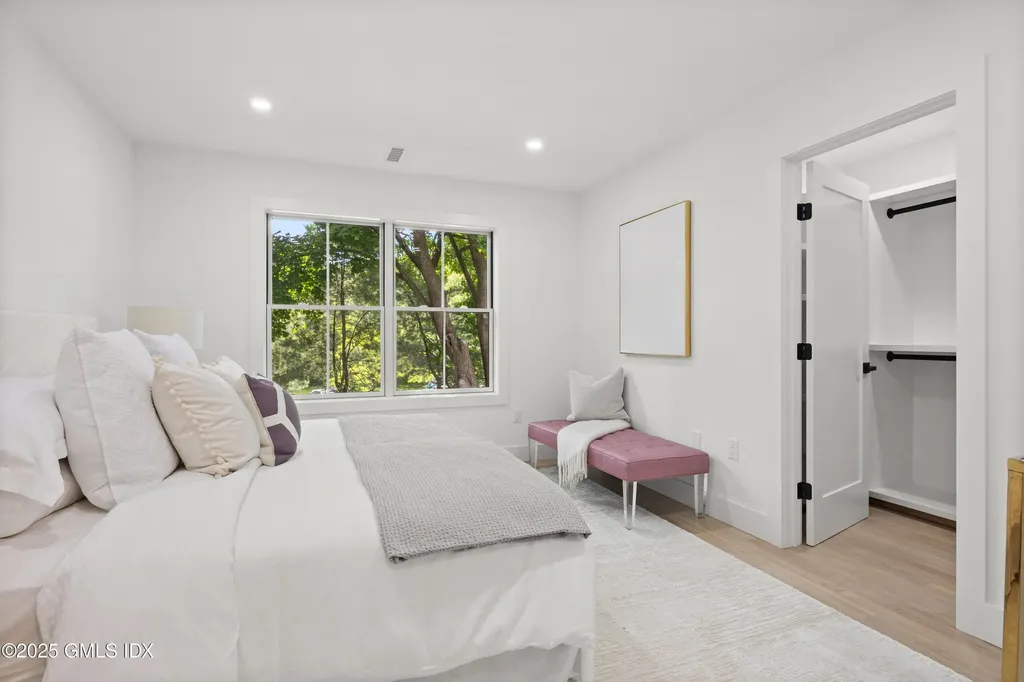 24 Homestead Lane Greenwich CT 06831