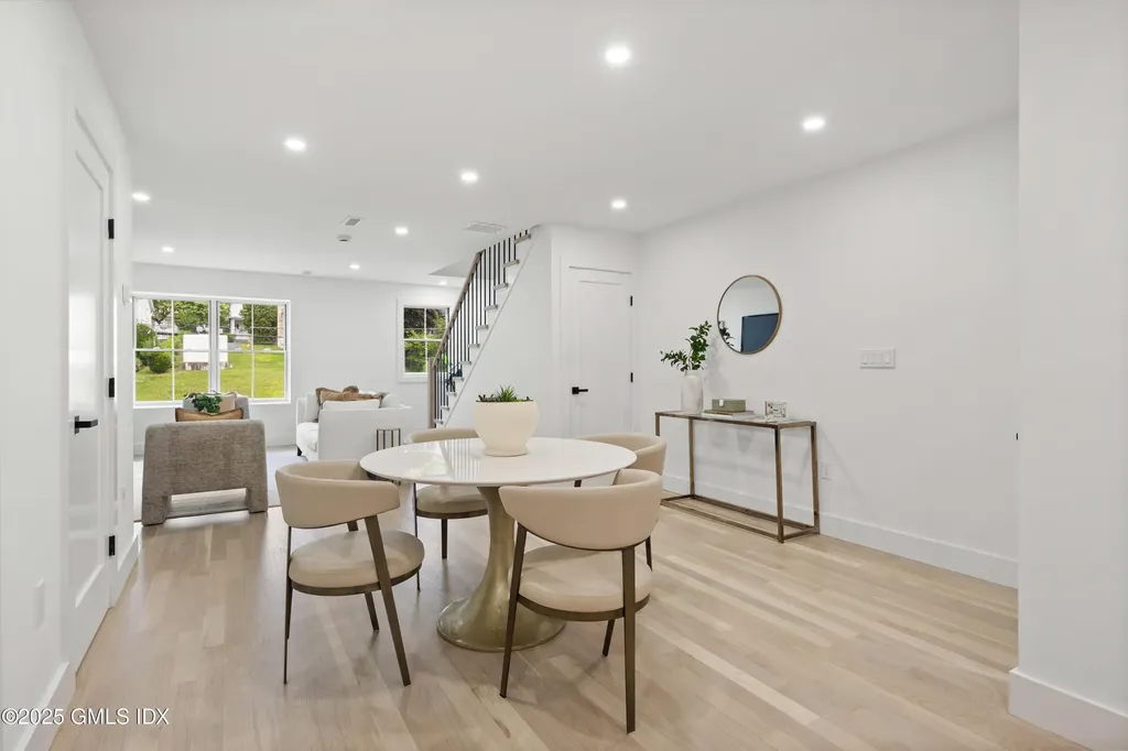 24 Homestead Lane Greenwich CT 06831