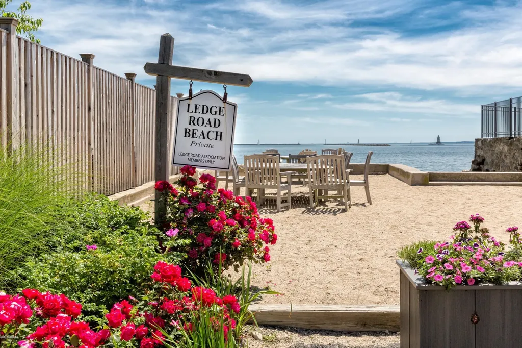 2 Indian Drive Old Greenwich CT 06870