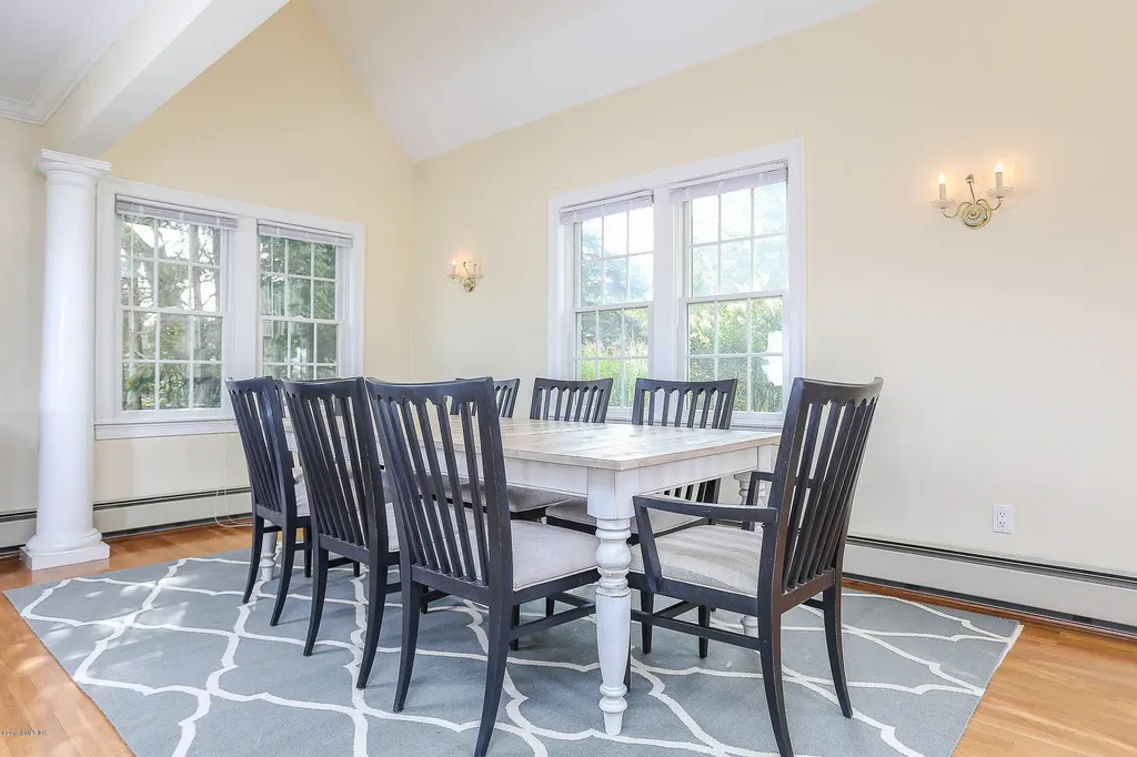 2 Indian Drive Old Greenwich CT 06870