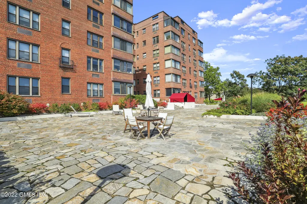 40 W Elm Street Greenwich CT 06830