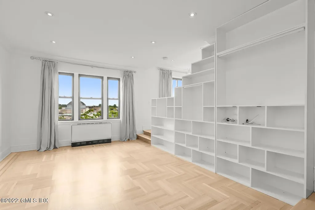 40 W Elm Street Greenwich CT 06830