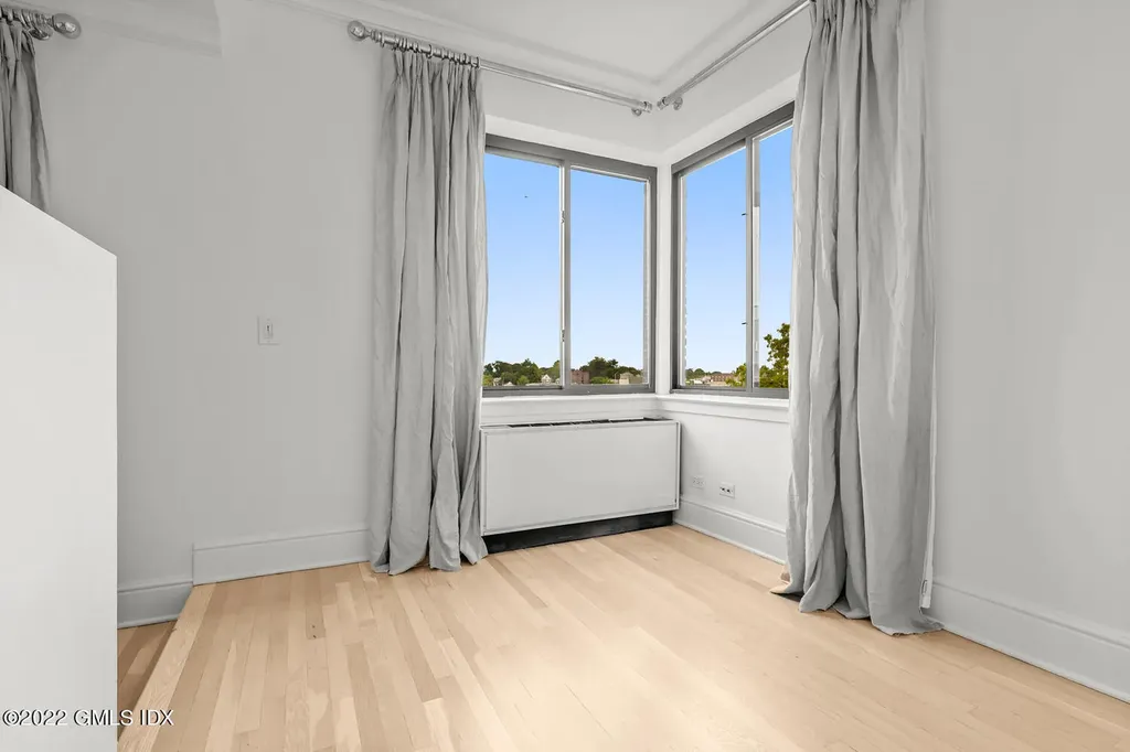 40 W Elm Street Greenwich CT 06830