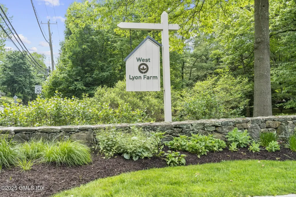622 W Lyon Farm Drive Greenwich CT 06831