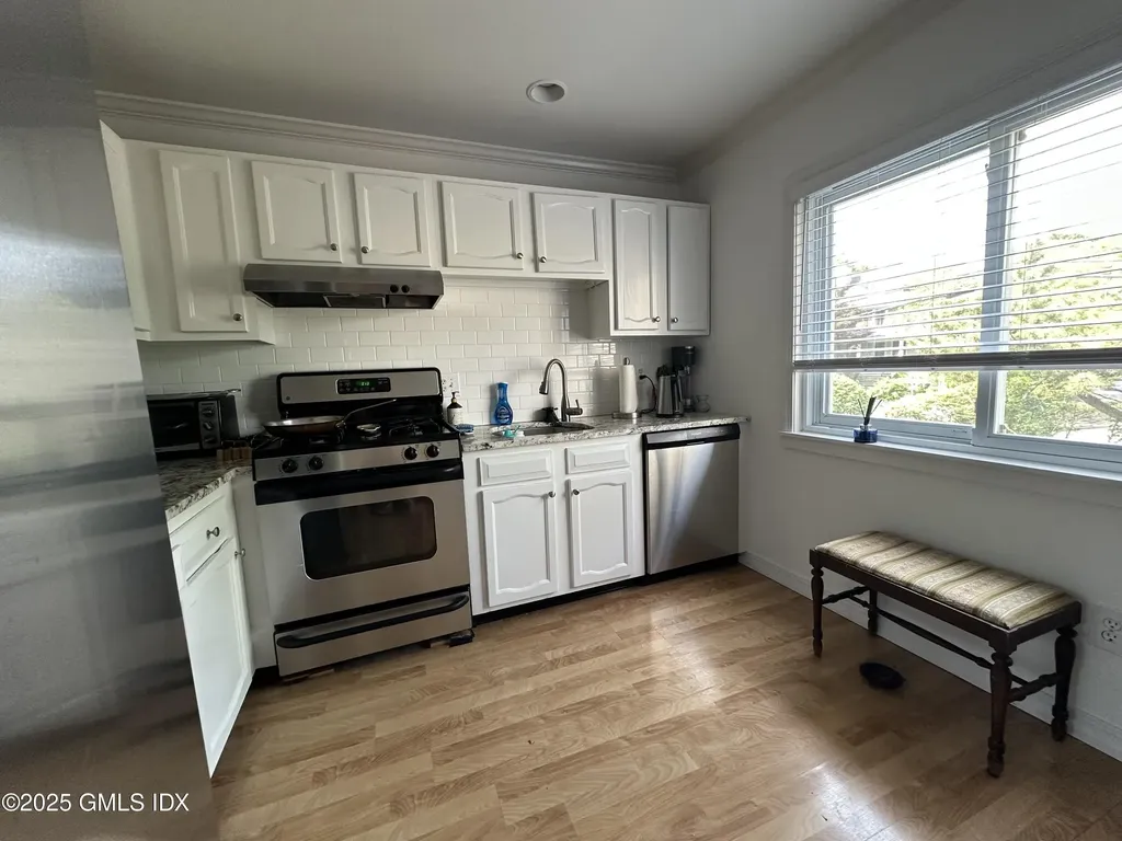 6 Nassau Place Cos Cob CT 06807