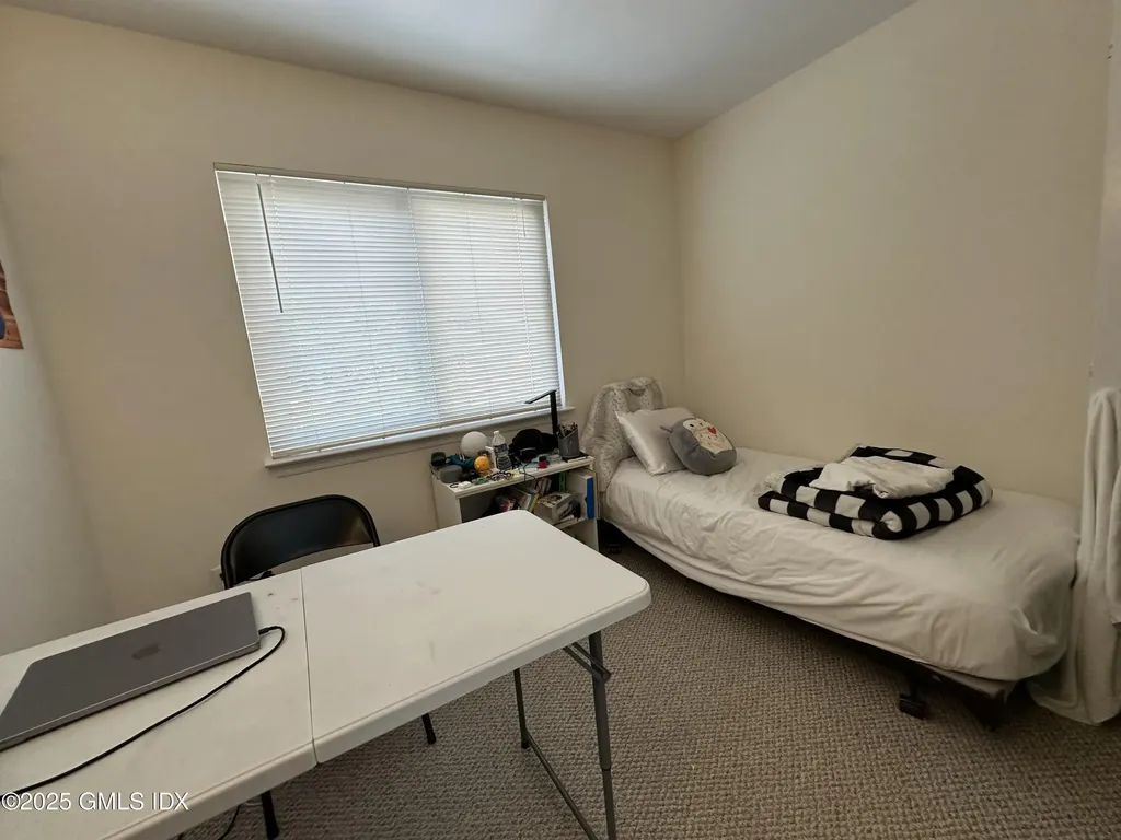 6 Nassau Place Cos Cob CT 06807