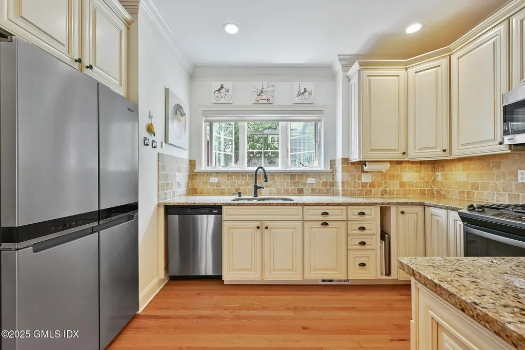 43 Harold Street Cos Cob CT 06807
