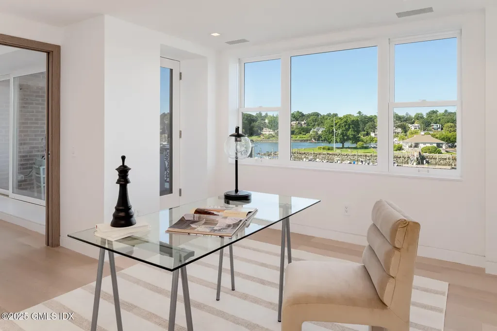 636 Steamboat Road Greenwich CT 06830