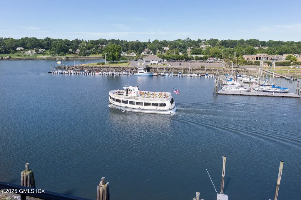 636 Steamboat Road Greenwich CT 06830