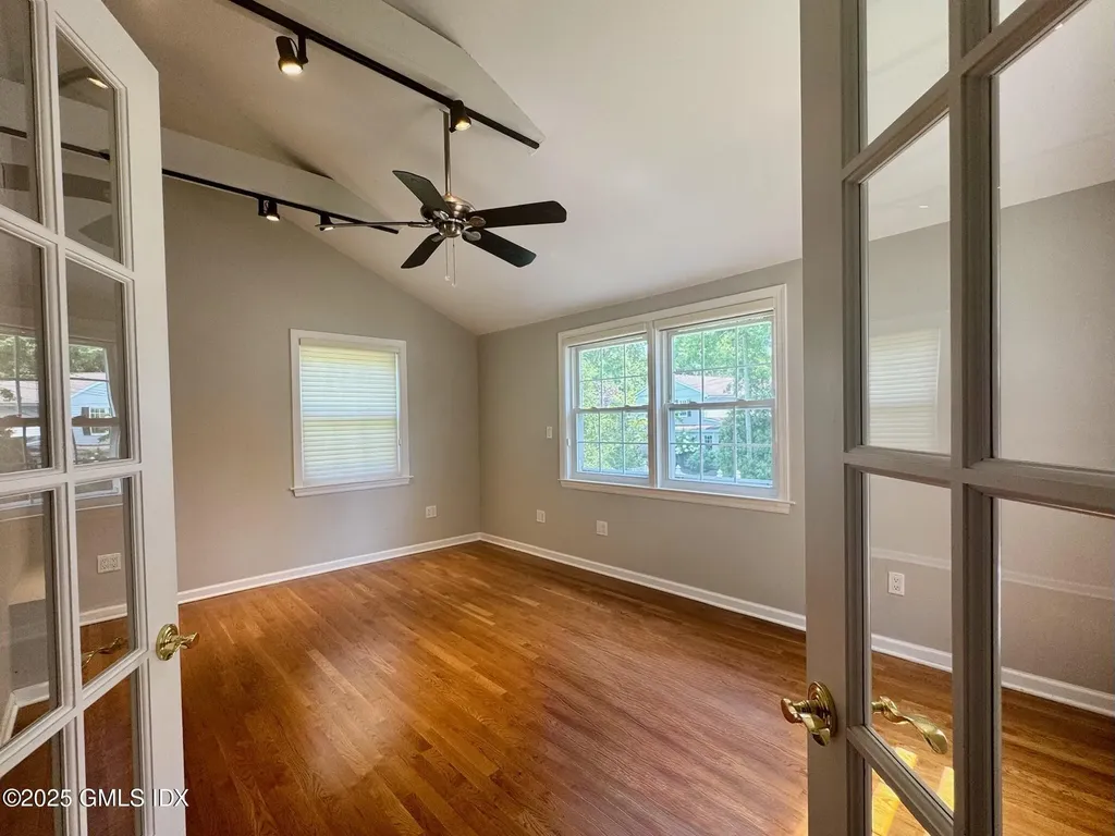 30 Split Timber Place Riverside CT 06878