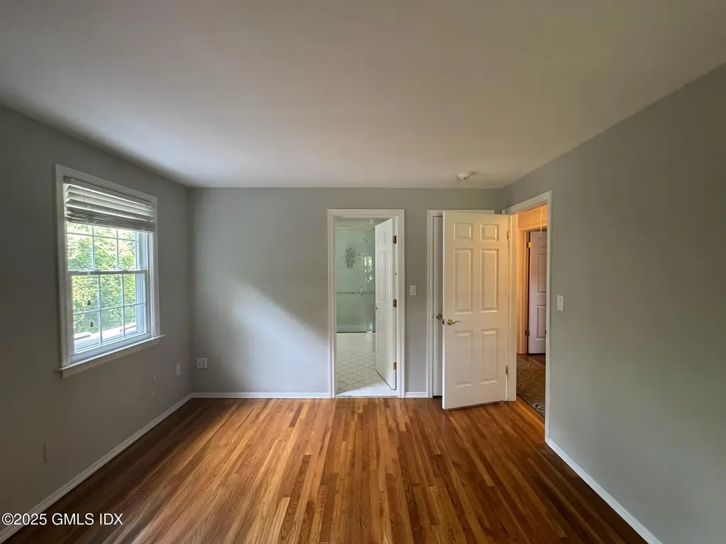 30 Split Timber Place Riverside CT 06878