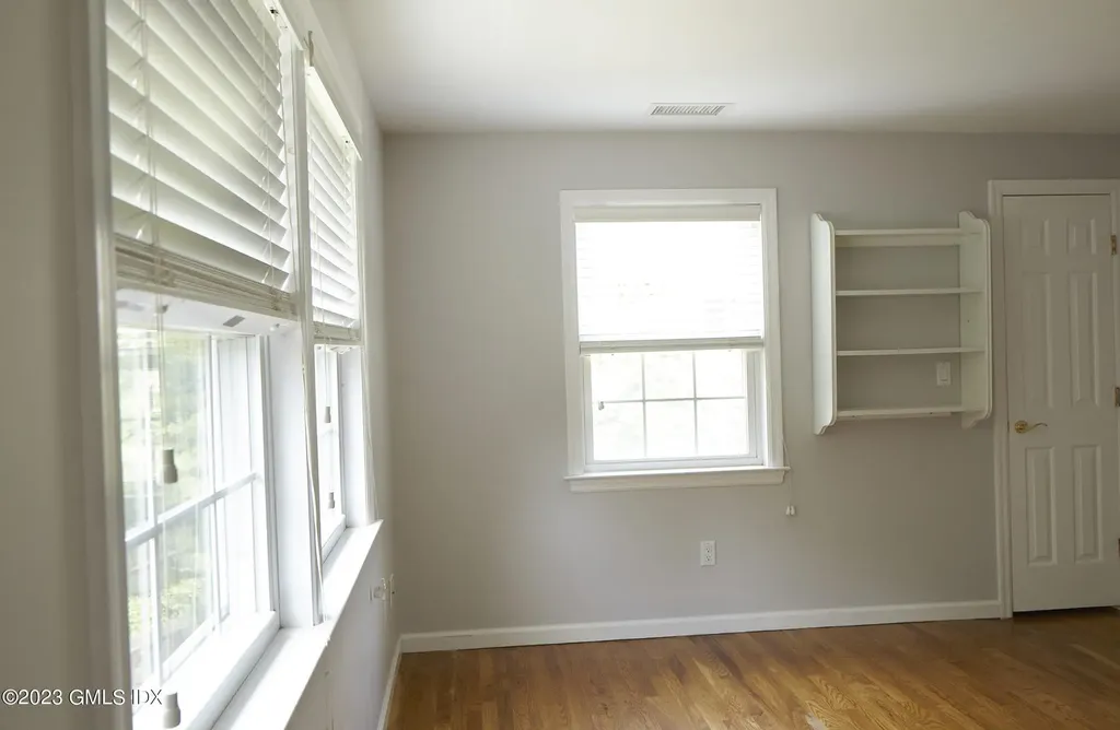 30 Split Timber Place Riverside CT 06878