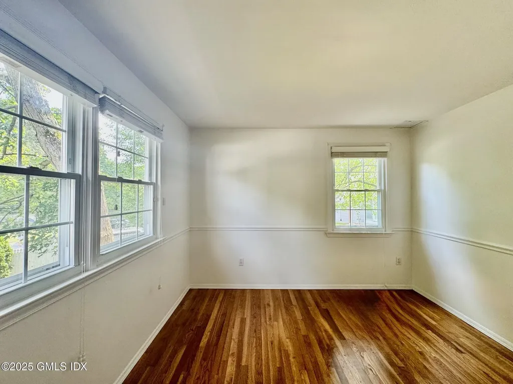 30 Split Timber Place Riverside CT 06878