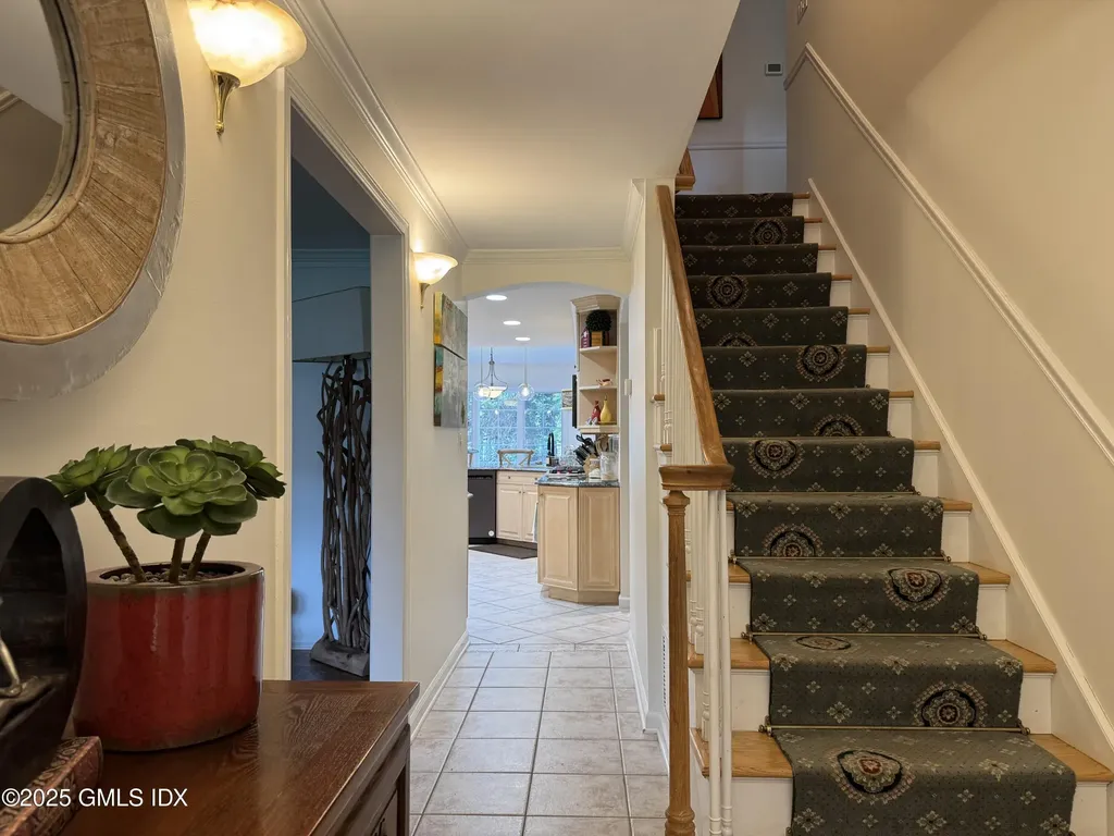 30 Split Timber Place Riverside CT 06878