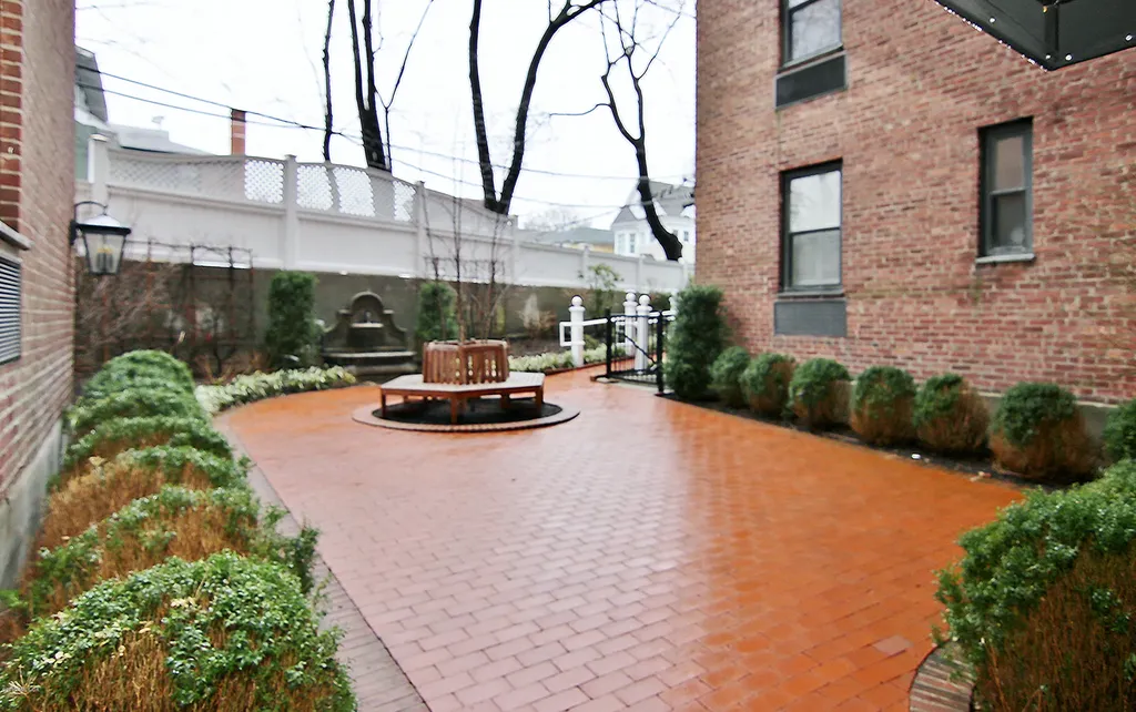 25 W Elm Street Greenwich CT 06830