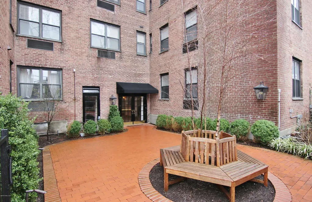 25 W Elm Street Greenwich CT 06830