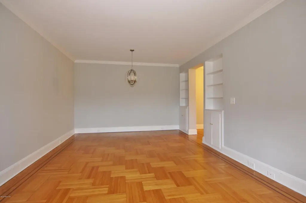 25 W Elm Street Greenwich CT 06830