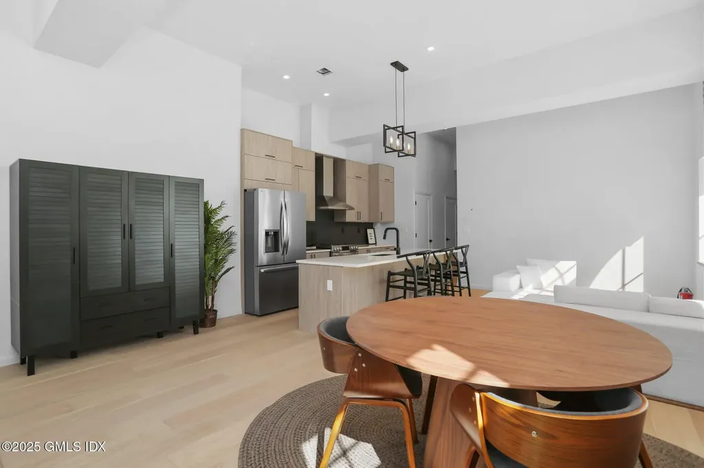 63 Church Street Greenwich CT 06830