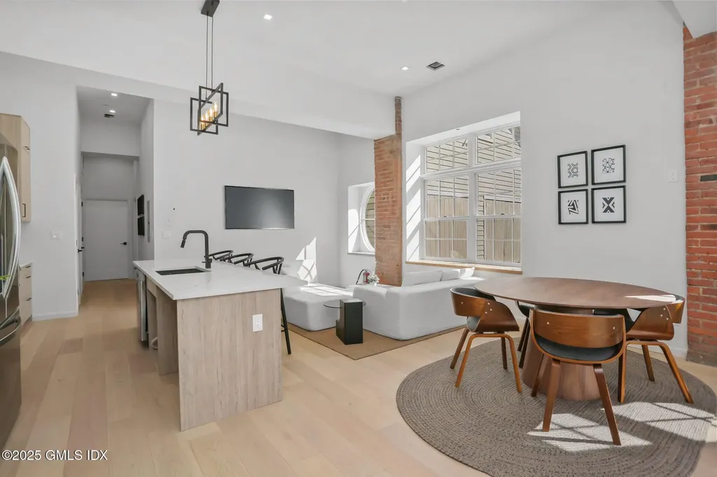 63 Church Street Greenwich CT 06830