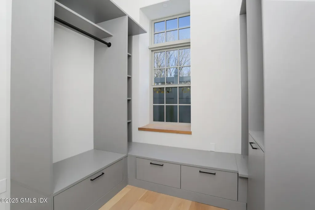 63 Church Street Greenwich CT 06830